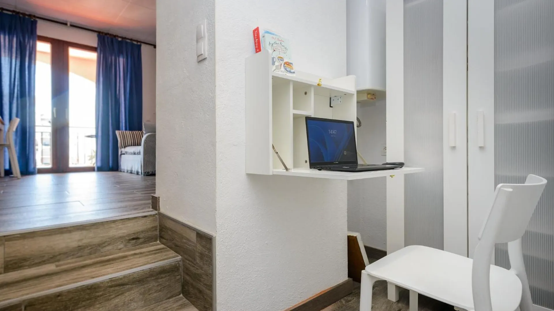 Port 27 Apartment Empuriabrava