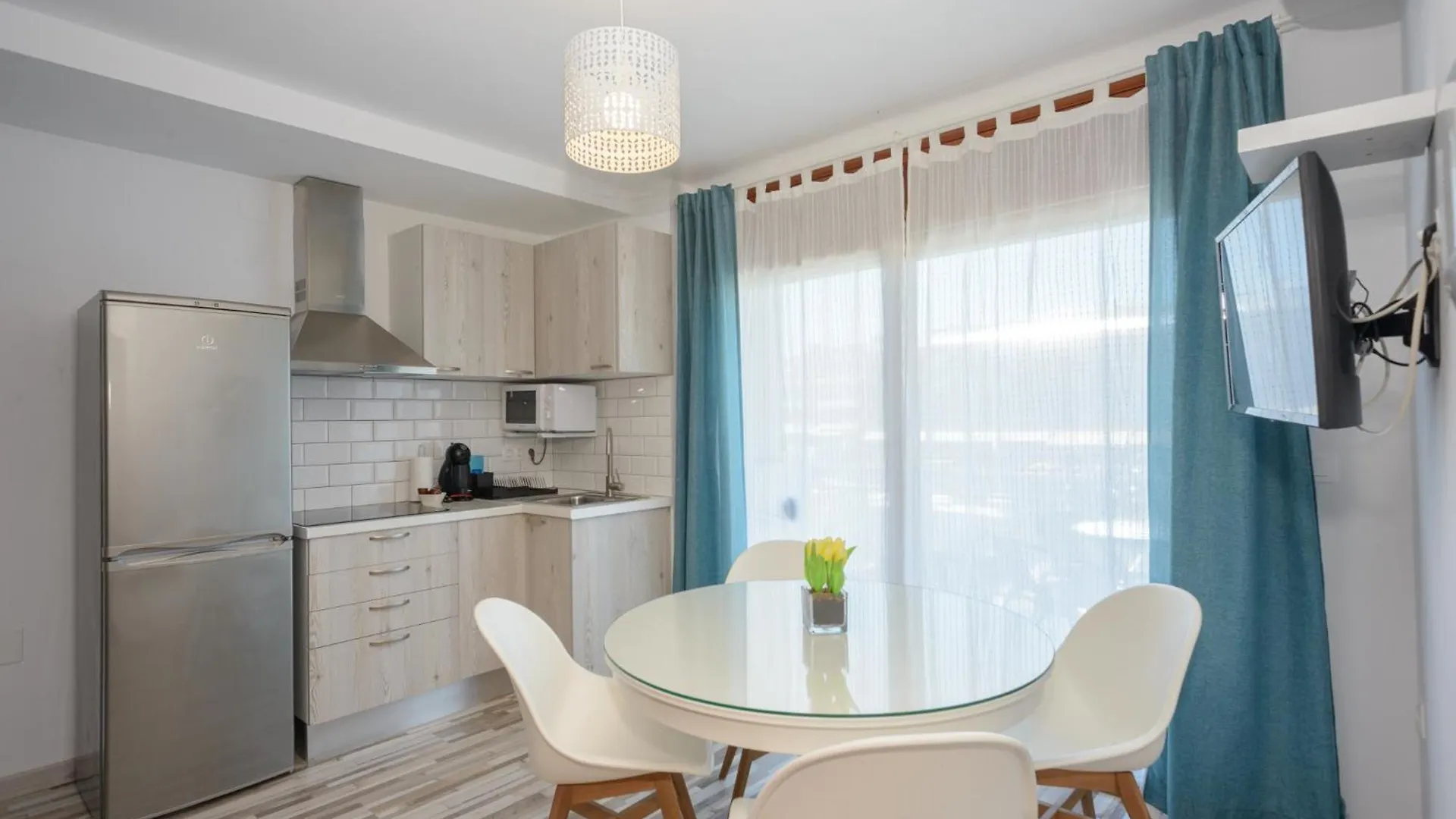 Appartement Port 27 à Empuriabrava Espagne