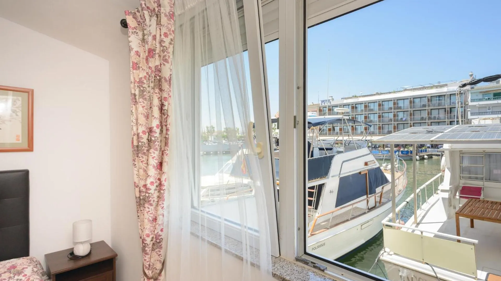 Appartement Port 27 à Empuriabrava