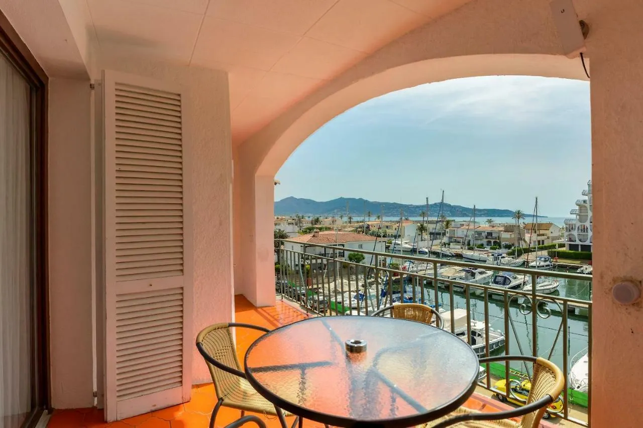 Appartement Port 27 à Empuriabrava